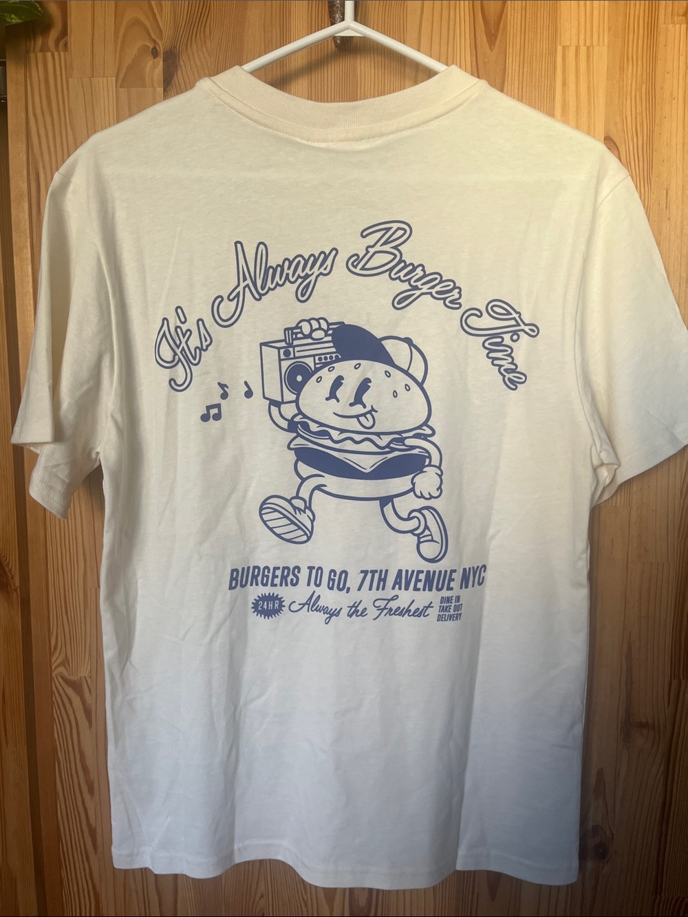 H&M Cream Short-Sleeve Graphic Tee (size 14+) - Picture 4 of 6